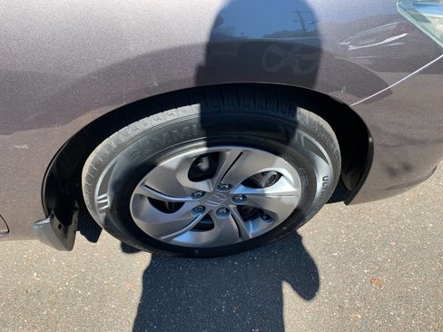 Used 2013 Honda Civic LX image 16