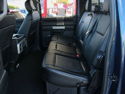 Used 2019 Ford F250 Lariat w/ Lariat Ultimate Package AWD/4WD image 18