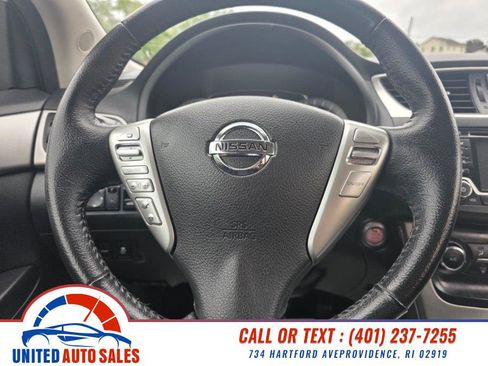 Used 2015 Nissan Sentra SV FWD image 16