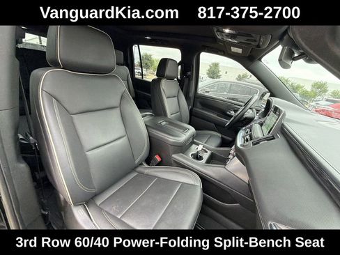 Used 2023 GMC Yukon XL SLT w/ SLT Luxury Package RWD image 30