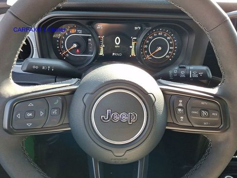 Used 2025 Jeep Wrangler Unlimited Sport AWD/4WD image 22
