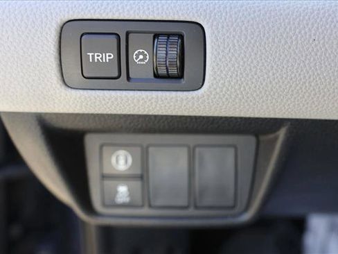 Used 2018 Honda Accord EX image 13