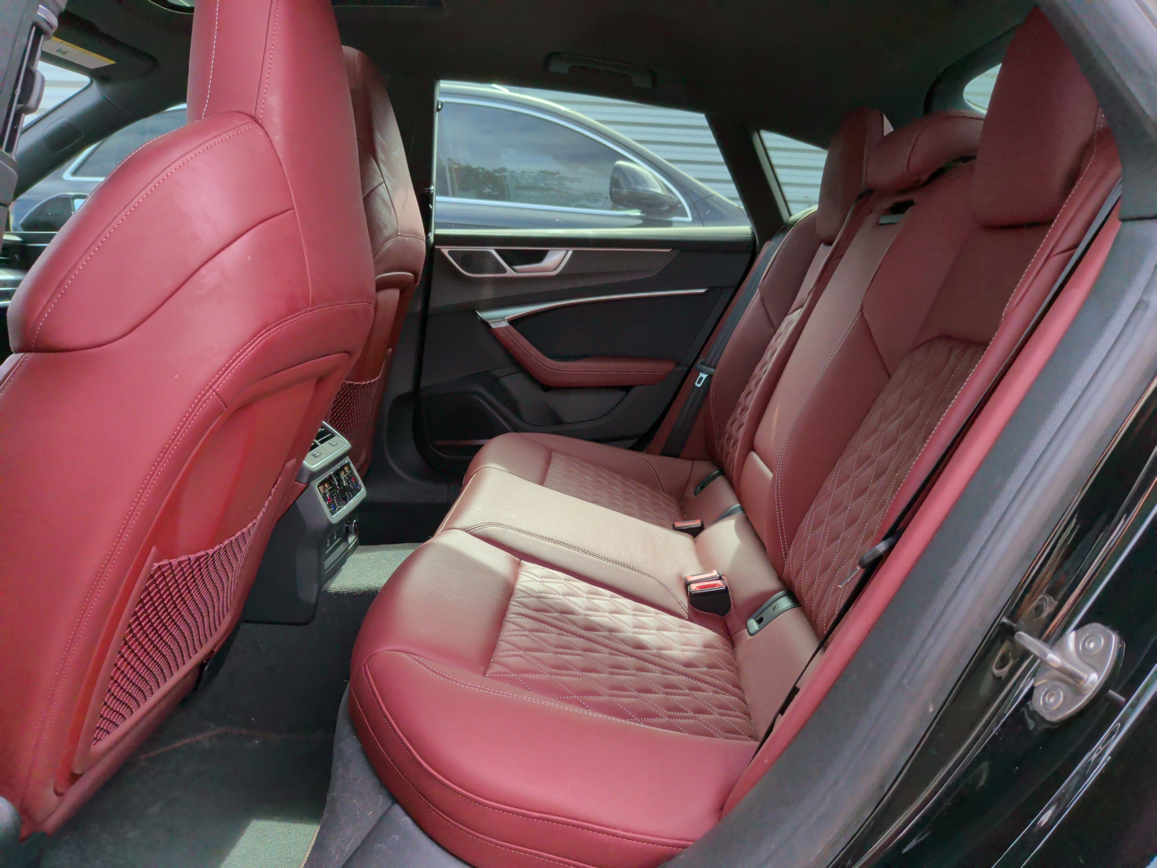 Certified 2024 Audi S7 Premium Plus w/ Premium Plus Package AWD/4WD image 31