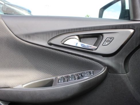 Used 2023 Chevrolet Malibu LT image 17