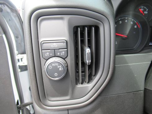 Used 2025 Chevrolet Silverado 1500 Custom RWD image 19