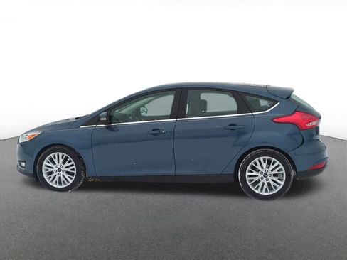Used 2018 Ford Focus Titanium image 3