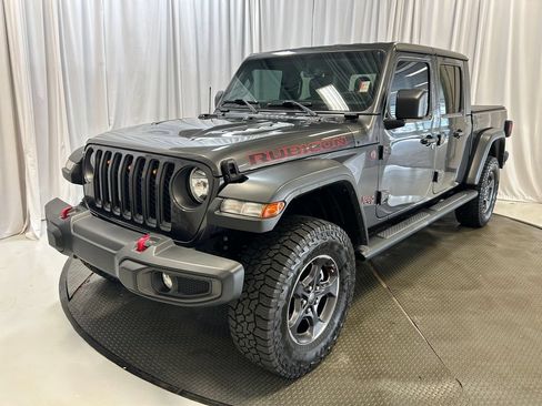 Used 2023 Jeep Gladiator Rubicon w/ Cold Weather Group AWD/4WD image 24