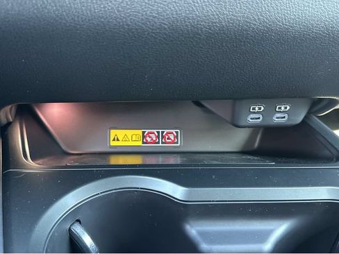 New 2026 Lexus UX 300h AWD image 31