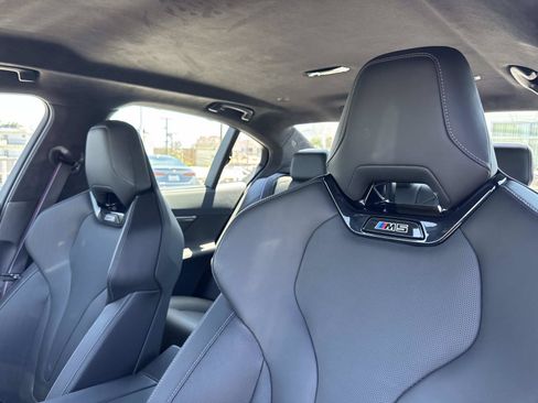 Used 2026 BMW M5 w/ Carbon Package AWD/4WD image 27