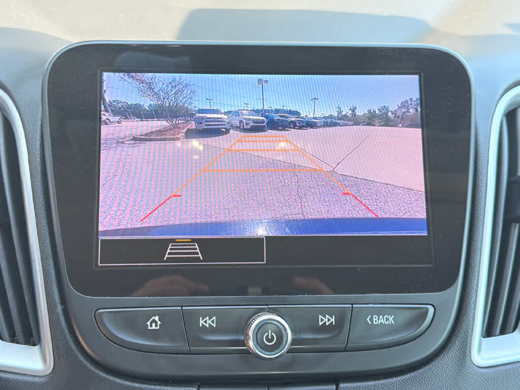 Used 2023 Chevrolet Malibu LT FWD image 35