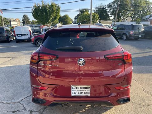 Used 2021 Buick Encore GX Select w/ Sport Touring Package FWD image 11