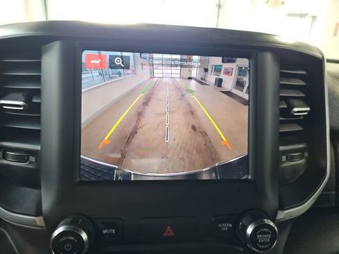 Used 2024 RAM 2500 Big Horn w/ Bed Utility Group image 16