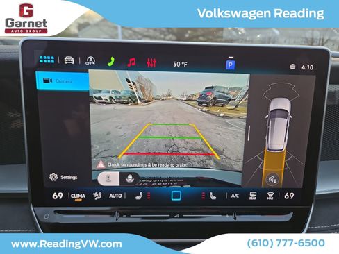 New 2026 Volkswagen Tiguan SE R-Line image 17