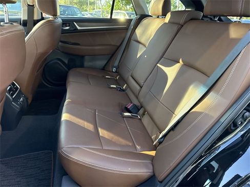 Used 2018 Subaru Outback 2.5i Touring image 23