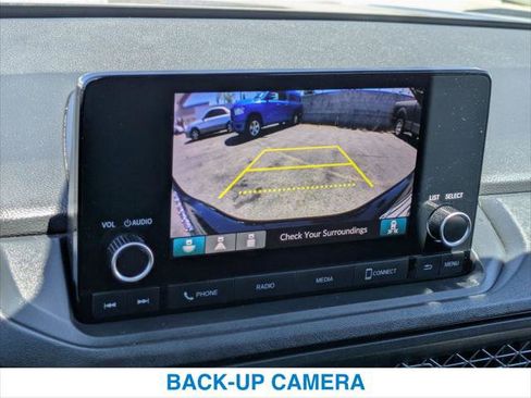 Certified 2023 Honda Accord EX image 18
