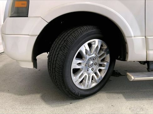 Used 2014 Ford Expedition EL Limited w/ Equipment Group 301A RWD image 20