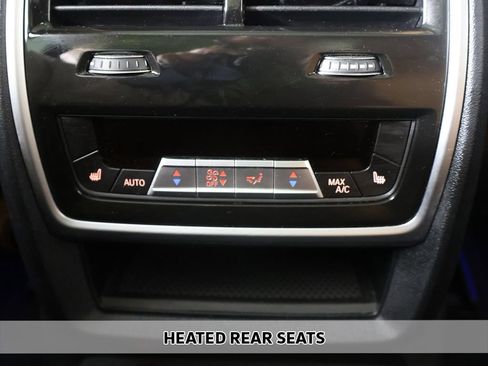 Used 2024 BMW X7 xDrive40i w/ M Sport Package AWD/4WD image 8
