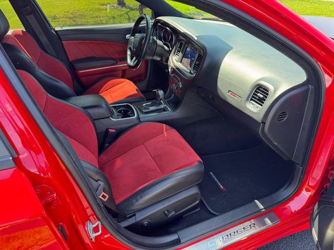 Used 2021 Dodge Charger Scat Pack RWD image 13