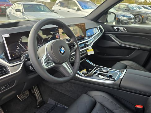 New 2026 BMW X5 xDrive40i w/ M Sport Package image 18