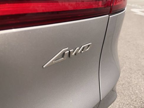 Used 2025 Genesis GV70 2.5T AWD/4WD image 14