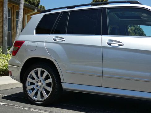 Used 2012 Mercedes-Benz GLK 350 2WD image 6