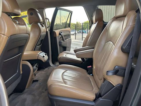 Used 2015 Buick Enclave Leather image 25