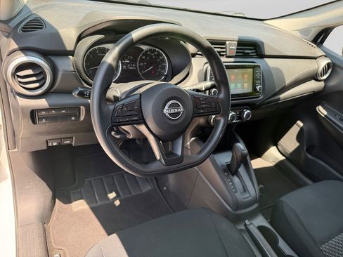 Used 2023 Nissan Versa S FWD image 12