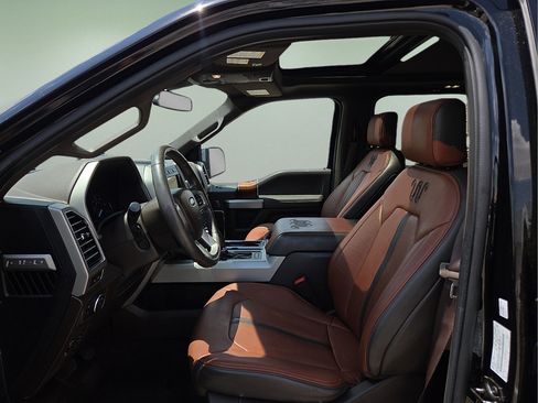 Used 2018 Ford F150 King Ranch w/ Equipment Group 601A Luxury AWD/4WD image 19