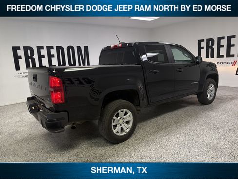 Used 2022 Chevrolet Colorado LT RWD image 4
