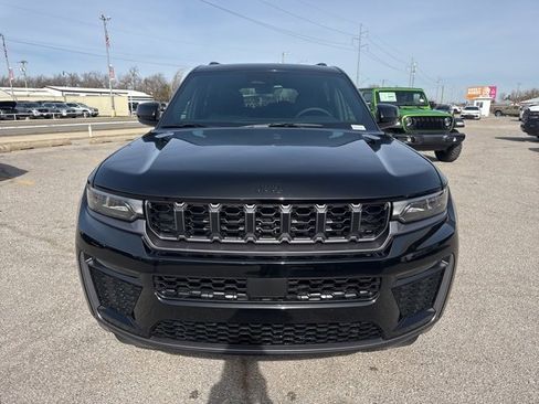 New 2026 Jeep Grand Cherokee L Limited image 2