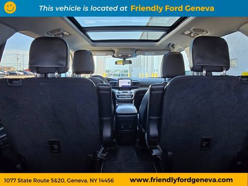 Used 2022 Ford Explorer XLT w/ Equipment Group 202A AWD/4WD image 10