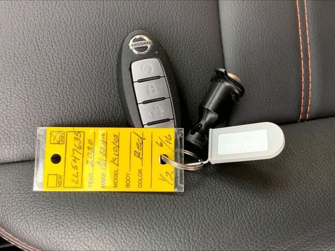 Used 2020 Nissan Kicks SR w/ SR Premium Package FWD image 15