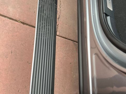 Used 2025 Ford F350 Platinum w/ Tremor Off-Road Package image 4