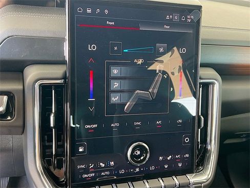 New 2026 GMC Yukon Denali w/ Advanced Technology Package image 11