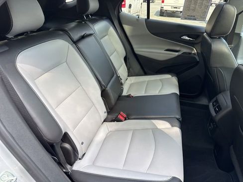 Used 2021 Chevrolet Equinox Premier image 27