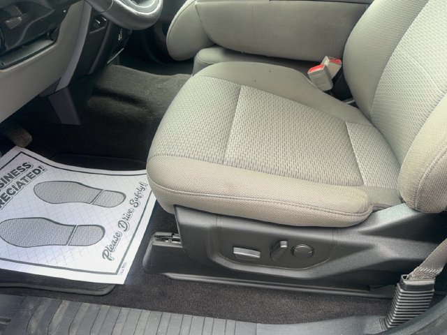 Used 2019 Ford F150 XLT w/ Equipment Group 302A Luxury AWD/4WD image 16