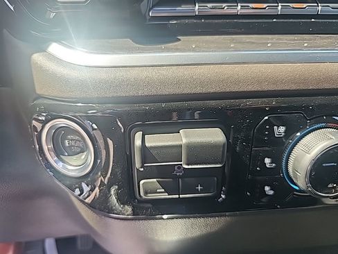 New 2026 Chevrolet Silverado 1500 LTZ w/ LTZ Premium Package AWD/4WD image 20