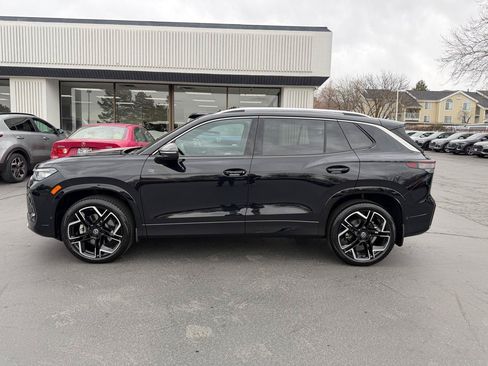 Used 2025 Volkswagen Tiguan SEL R-Line AWD/4WD image 19
