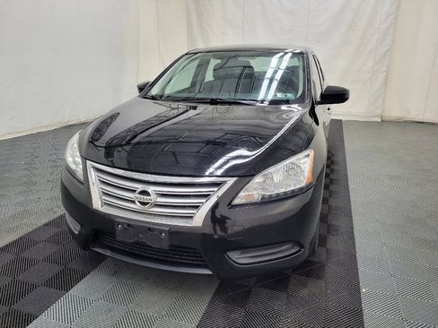 Used 2015 Nissan Sentra SV w/ Navigation Package FWD image 15
