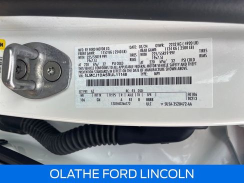 Certified 2024 Lincoln Corsair AWD w/ Equipment Group 101A image 31