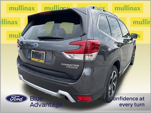 Used 2022 Subaru Forester Touring w/ Popular Package #3 AWD/4WD image 4
