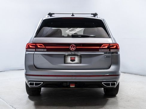 Used 2024 Volkswagen Atlas SEL Premium R-Line image 6