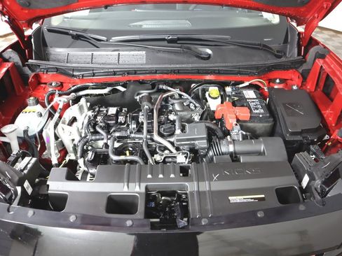 New 2026 Nissan Kicks SR w/ SR Premium Package image 31