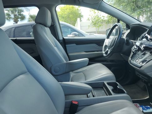 Used 2022 Honda Odyssey Touring image 10
