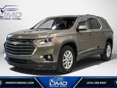 Used 2020 Chevrolet Traverse LT