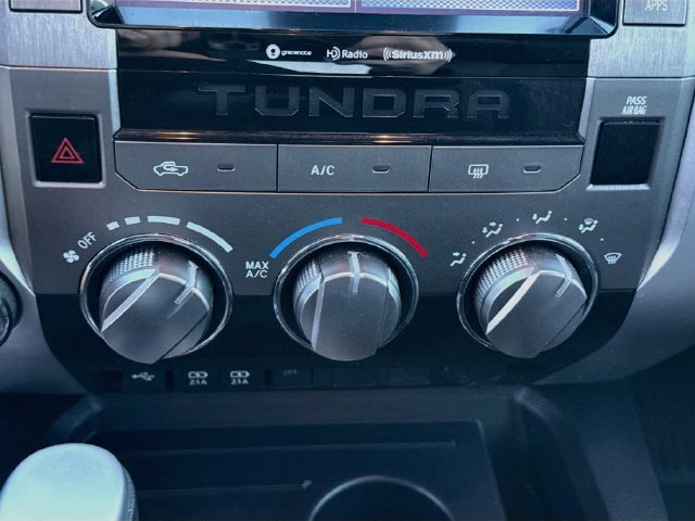 Used 2021 Toyota Tundra SR5 w/ SR5 Upgrade Package AWD/4WD image 16