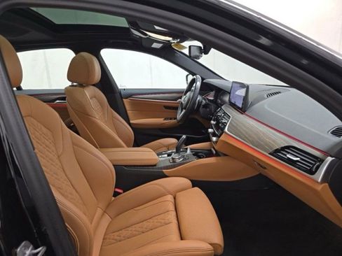Used 2023 BMW 530i xDrive w/ M Sport Package AWD/4WD image 7