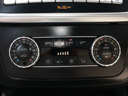 Used 2015 Mercedes-Benz GL 63 AMG 4MATIC image 47