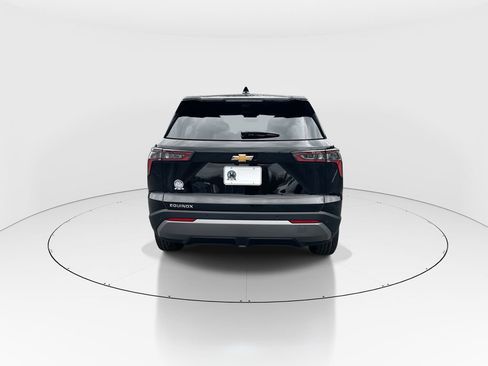 New 2026 Chevrolet Equinox LT w/ Safety and Technology Package image 7