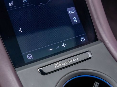 Certified 2024 Porsche Taycan RWD image 29